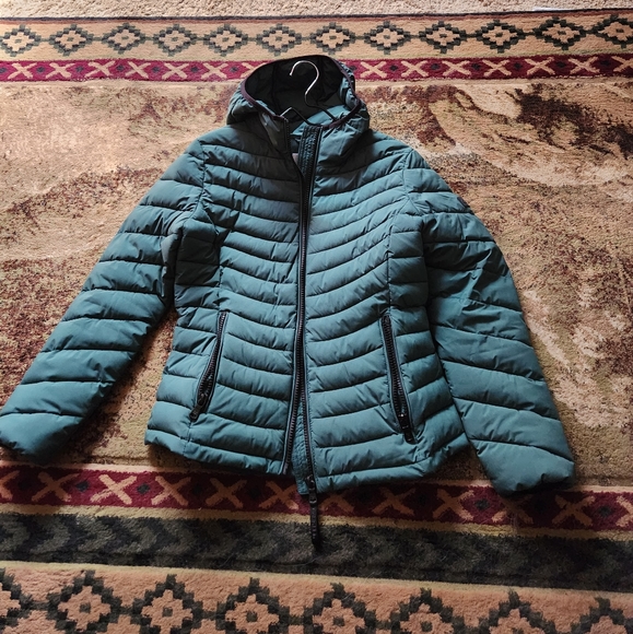 Jacket - Picture 9 of 16